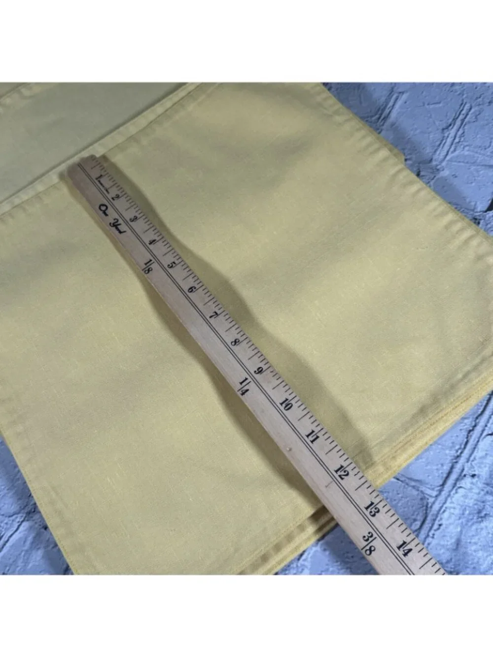 Set Of 12 Octagon Butter Yellow Placemats 12”x13”